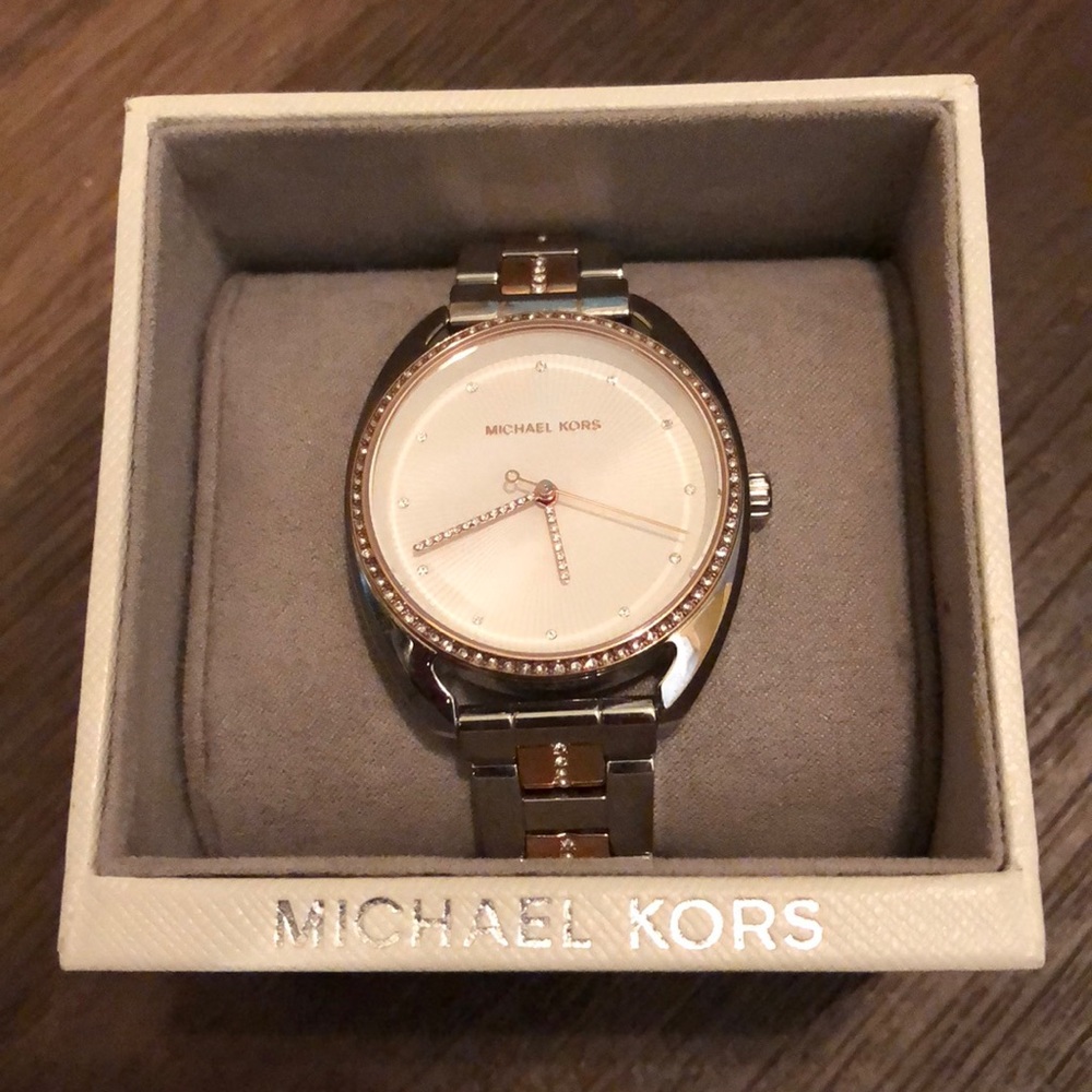 Beautiful Michael Kors Watch!